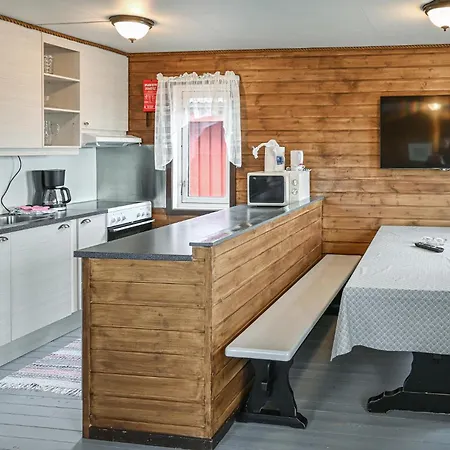 Holiday home Stunning In With Sauna Offersoy